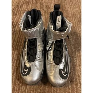 Nike Air Griffey Max 24 Silver Black High Top Sneakers Kids‎ Size 5Y. NO BOX